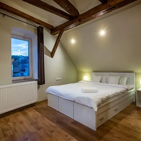 Unseen Apartament